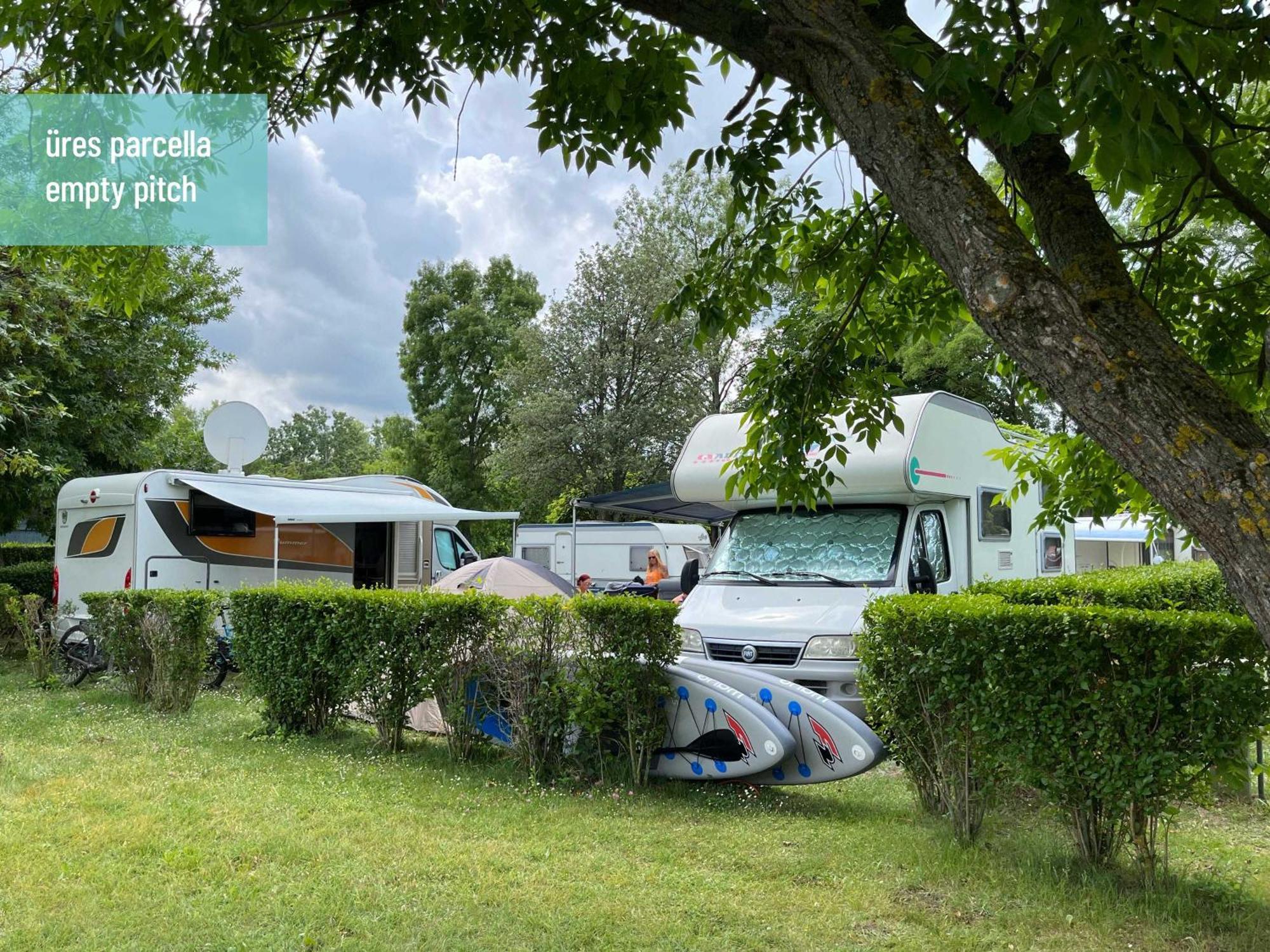 Aranypart Camping & Apartments Siófok Exteriör bild
