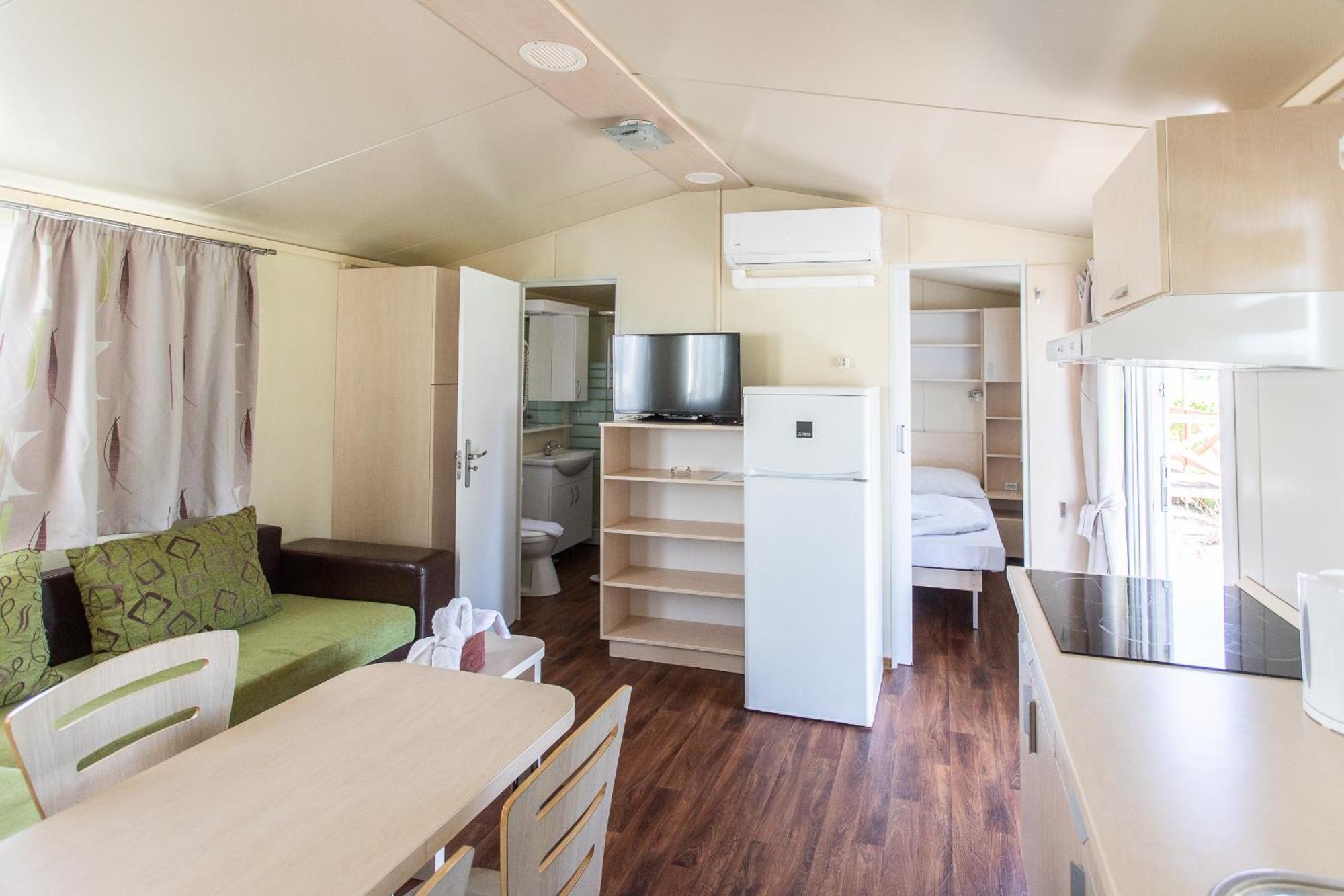 Aranypart Camping & Apartments Siófok Exteriör bild