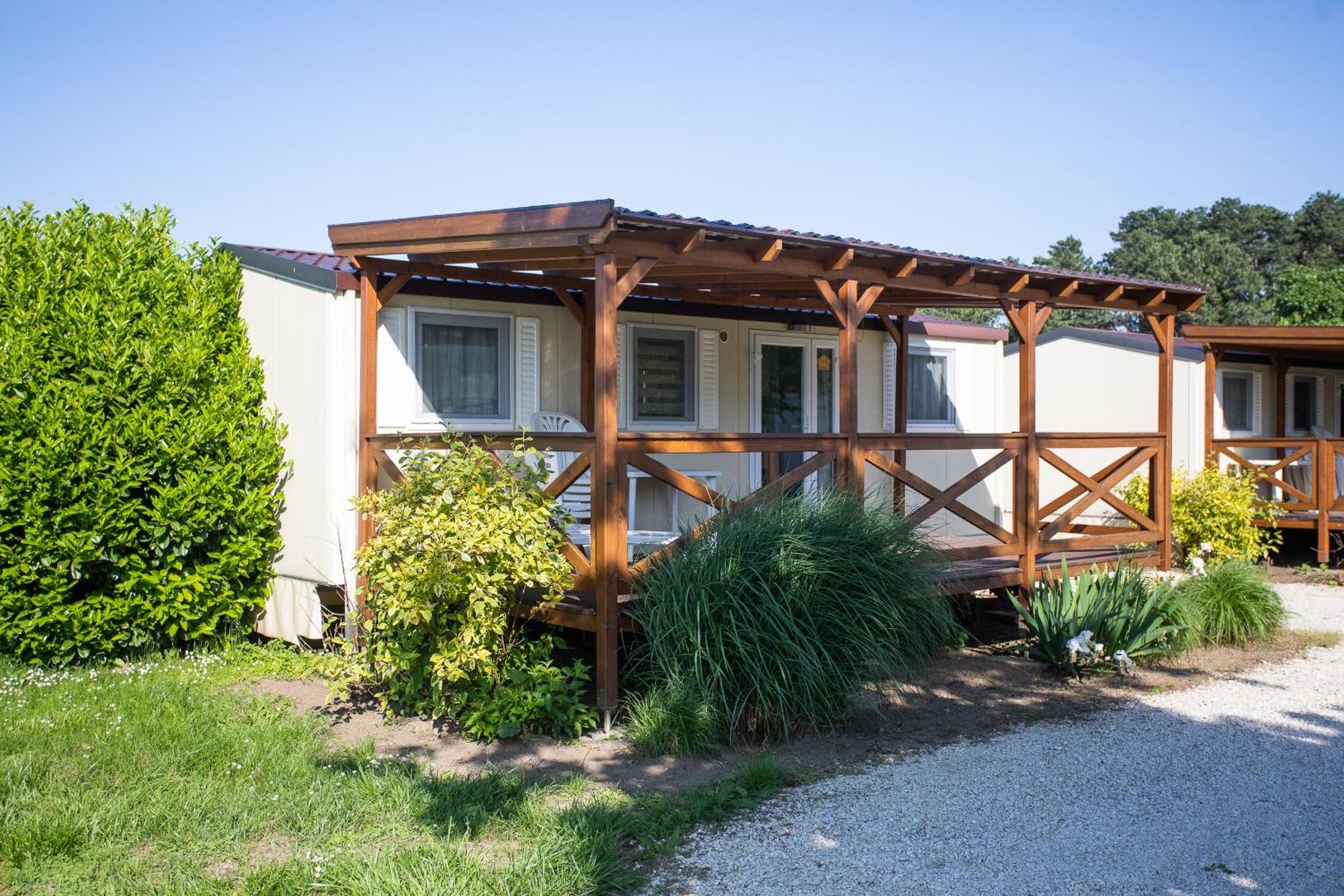 Aranypart Camping & Apartments Siófok Exteriör bild