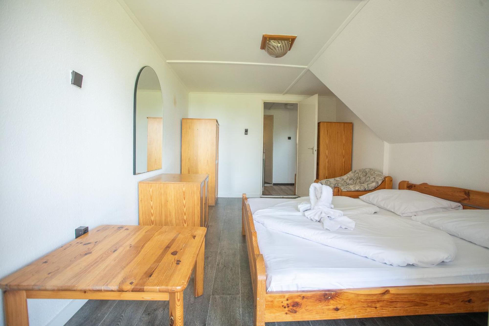 Aranypart Camping & Apartments Siófok Exteriör bild