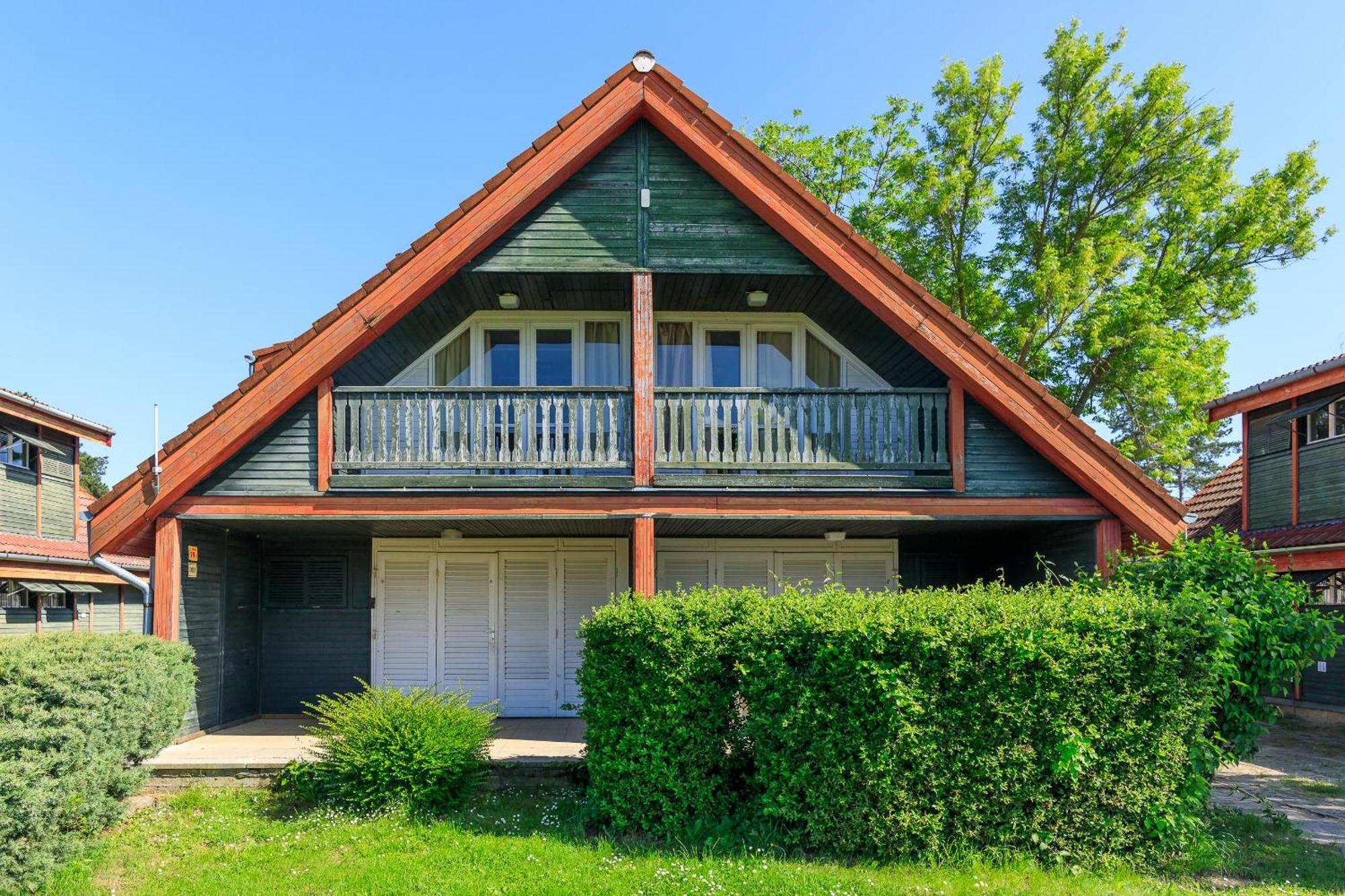Aranypart Camping & Apartments Siófok Exteriör bild